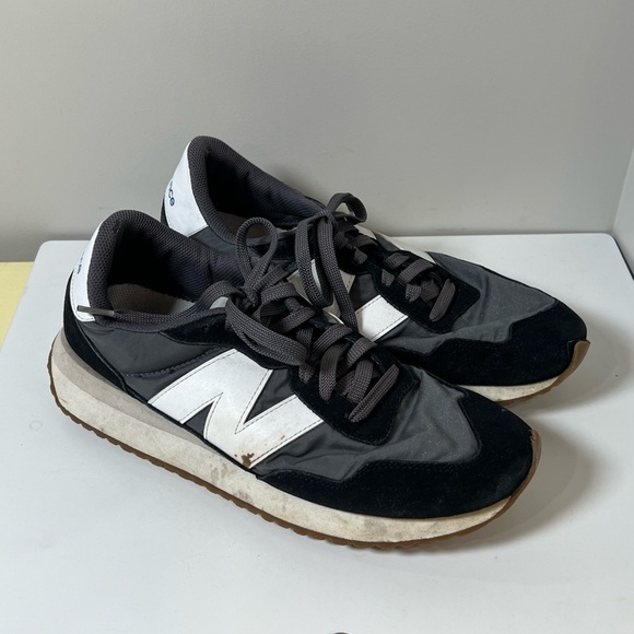 Men’s New Balance 237 Size 10.5 Black Classic Sneakers - Picture 5 of 12